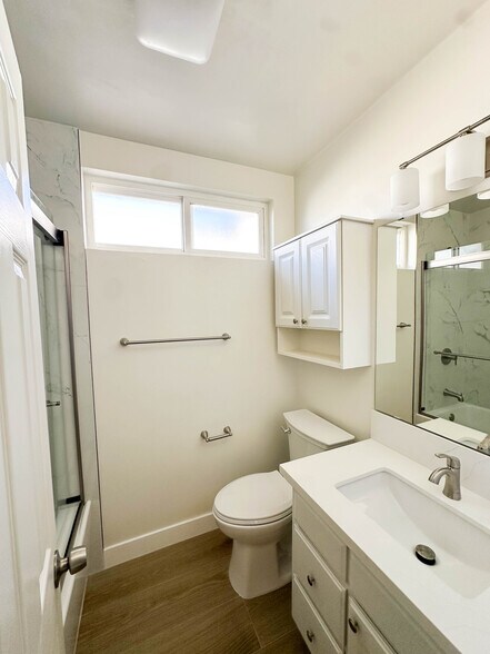 bathroom - 2224 Curtis Ave