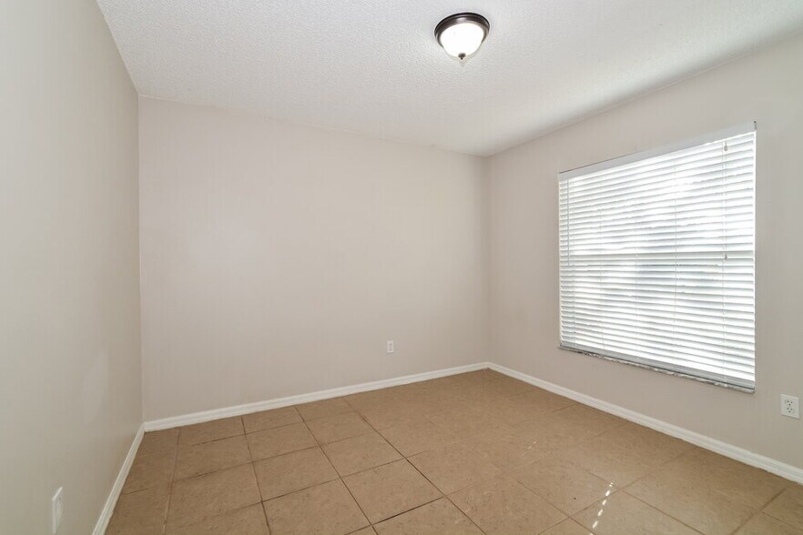 Building Photo - 1634 Sand Key Cir