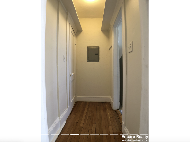 Building Photo - 1161 Boylston St
