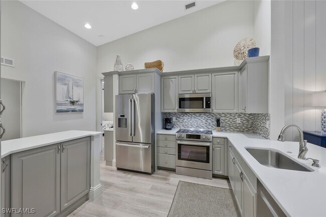 Building Photo - 831 Sailaway Ln