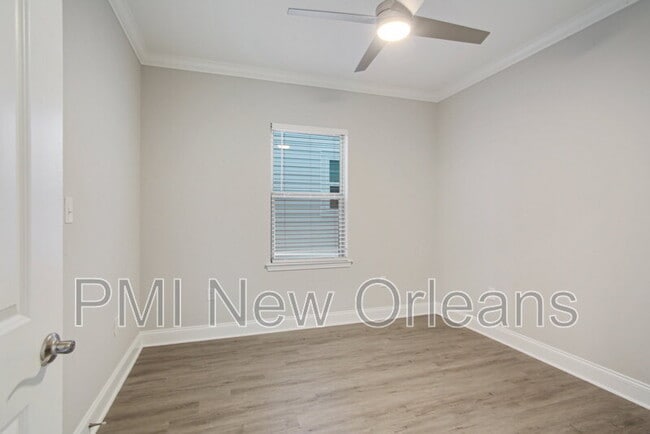 Building Photo - 2232 Bienville St