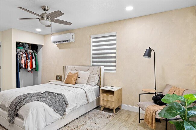 Building Photo - 1305 Fountainhead Dr