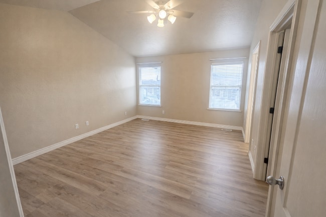 Building Photo - 1287 Reese Dr