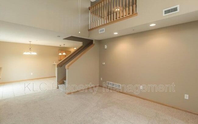 Building Photo - 8610 EP True Pkwy