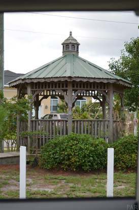 Building Photo - 1223 Redwood Ln