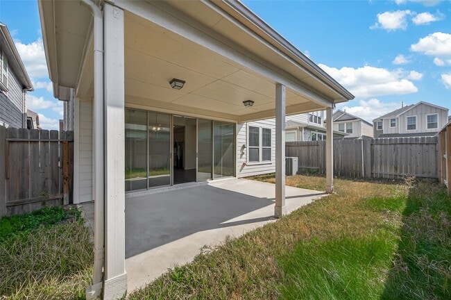 Building Photo - 3405 Knighton Hill Dr