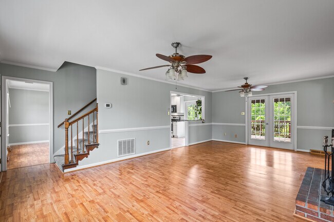 Building Photo - 1114 Collingwood Dr