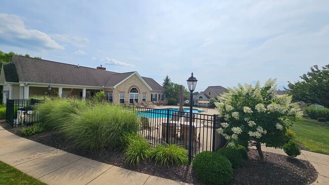 Building Photo - Bridgewater Two bedroom Condo Available!