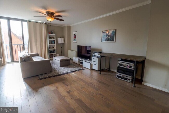 Building Photo - 4242 East-West Hwy