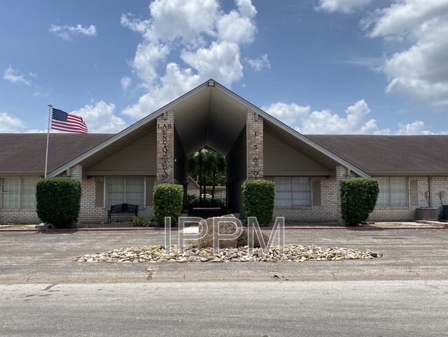 Primary Photo - 1500 Palm Valley Dr W