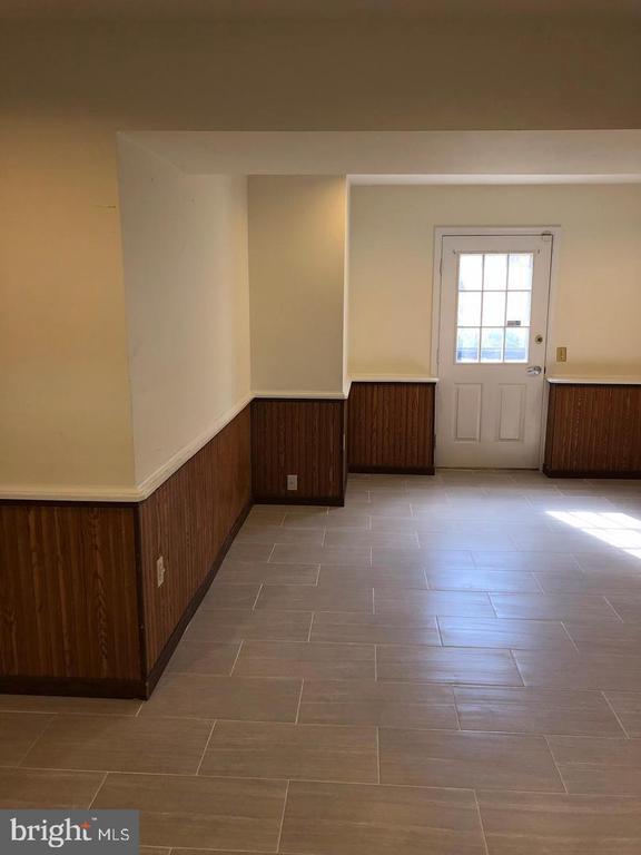 Building Photo - 11714 Basswood Dr