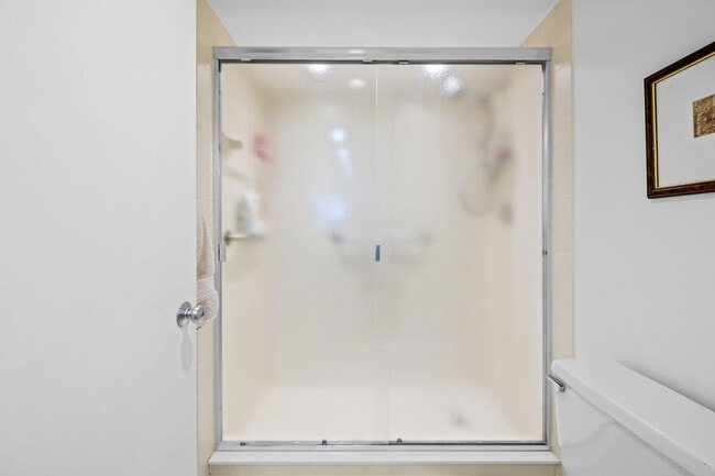 Building Photo - 3420 S Ocean Blvd