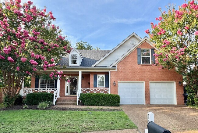 Building Photo - 4 Bed, 2.5 Bath Home w/ 2 Car Garage in Fieldstone Farms