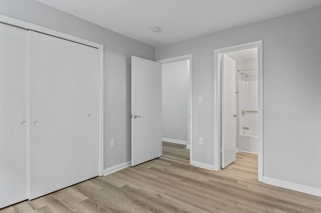 Building Photo - 3 Bed/2 Bath Pet Friendly, Virginia Tech