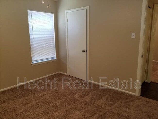 Building Photo - 6234 Flint Rock Dr