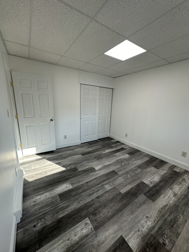 Building Photo - 113 E Middle St