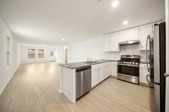Building Photo - 14636 Cregg Ml Dr