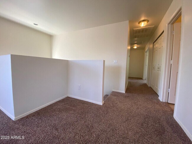 Building Photo - 12360 W Heatherbrae Dr