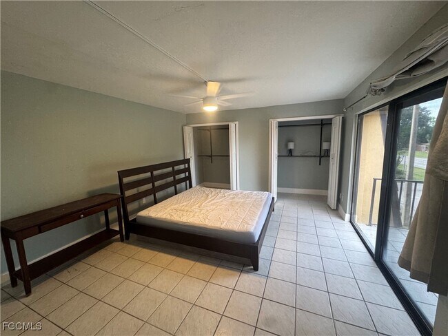 Building Photo - 1708 Park Meadows Dr