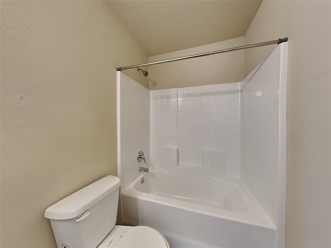 Building Photo - 13108 Bridgewater Ct