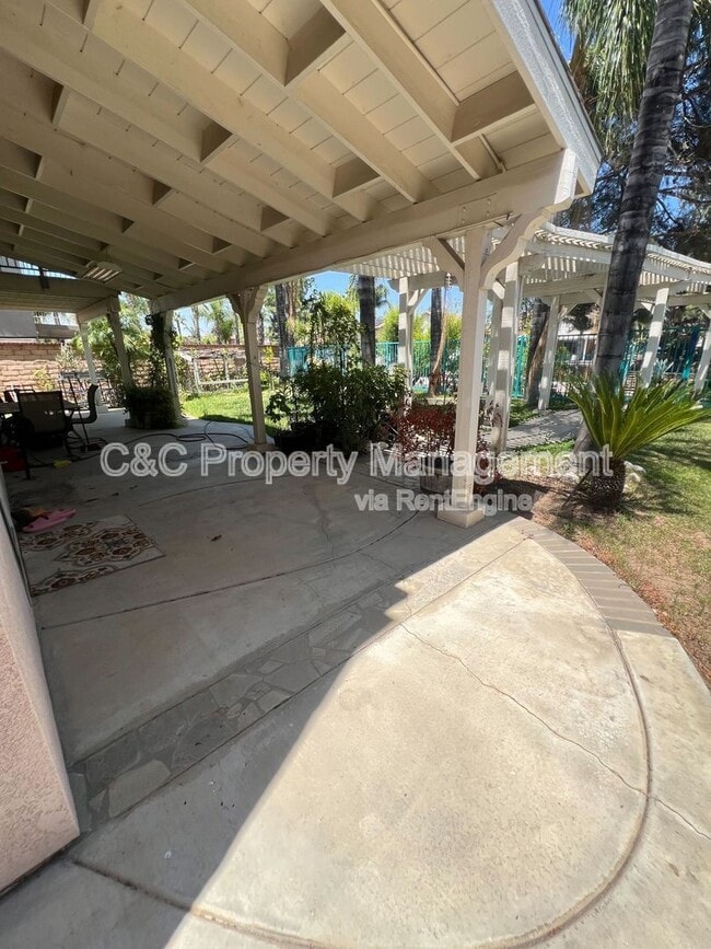Building Photo - 16200 Grande Isla Cir