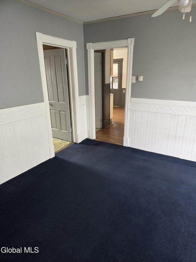 Building Photo - 48 Arnold Ave