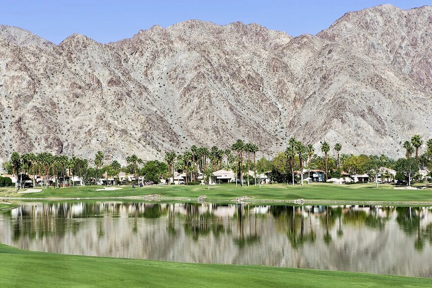 Building Photo - 45 Pebble Beach Dr