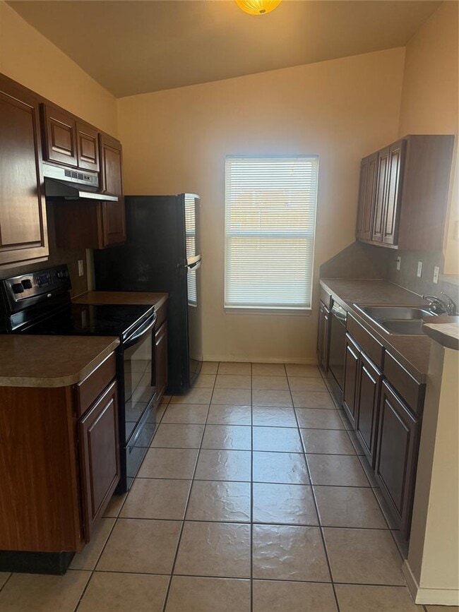 Building Photo - 1609 NW 150th Terrace