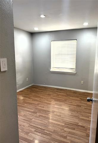 Building Photo - 1021 Quebec Dr