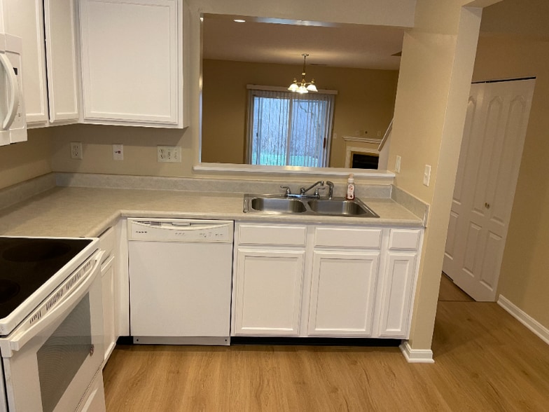 Building Photo - 4150 Spanish Bay Dr