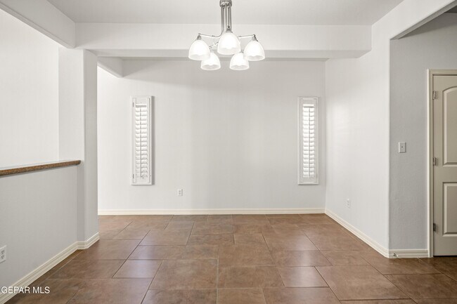 Building Photo - 14116 Rainbow Point Dr