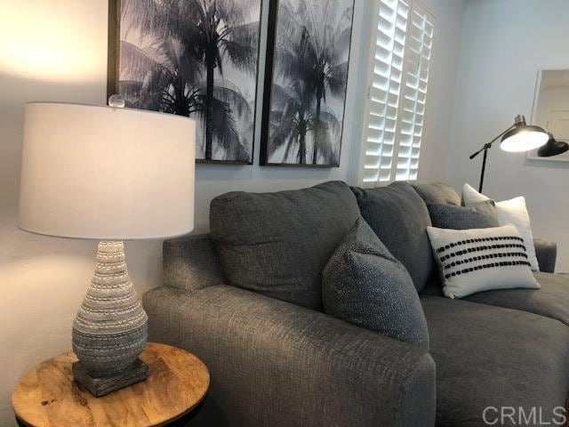 Building Photo - 2252 Etiwanda St