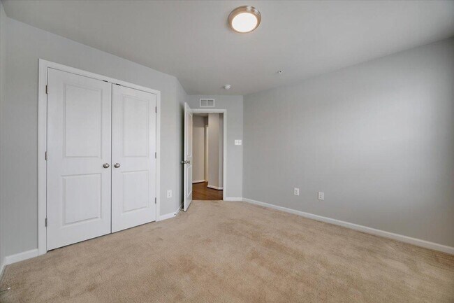 Building Photo - 4213 WOODSPRING Ln