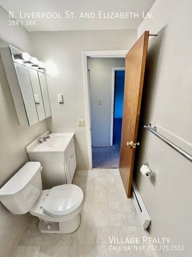 Building Photo - 55 N Liverpool St