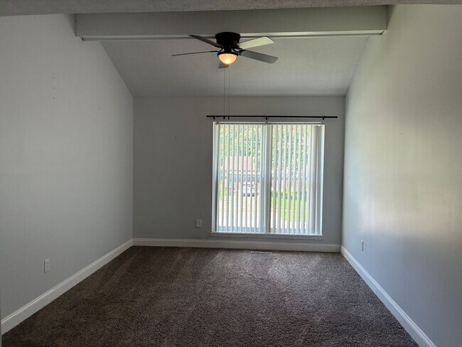 Building Photo - 964 Timberwood Dr