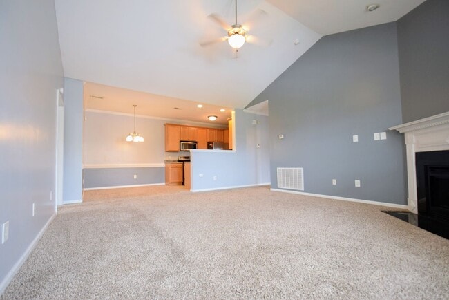 Building Photo - 1321-229 Kershaw Loop