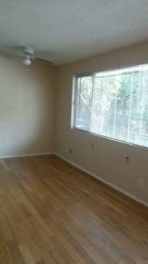 Building Photo - 3007 Rowena Ave