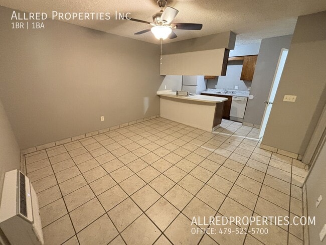 Building Photo - 1390 W Wedington Dr