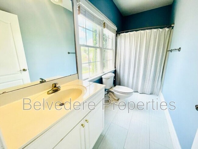 Building Photo - 4204 Peppervine Trail