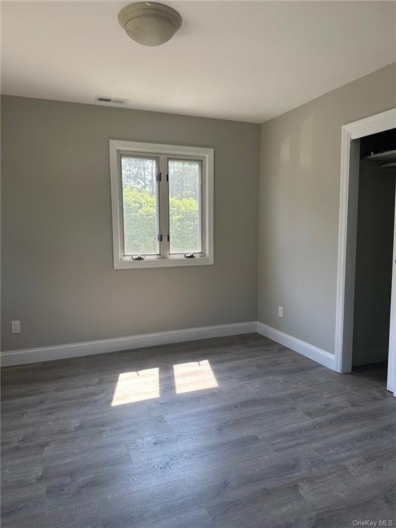 Building Photo - 6 Flynn Ln