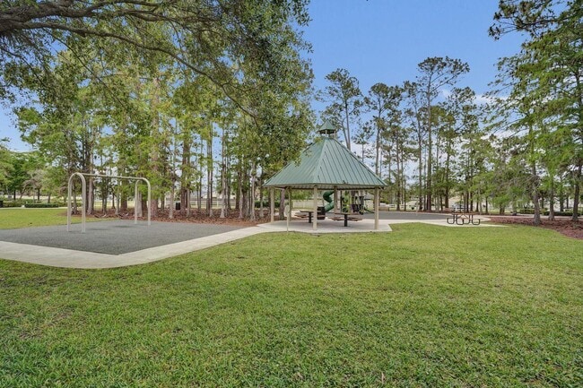 Building Photo - 1283 Barnstaple Cir