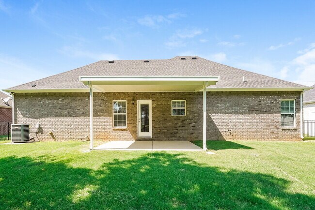 Building Photo - 7819 Ellen Dr