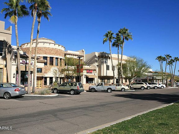 Building Photo - 15714 Chicory Dr