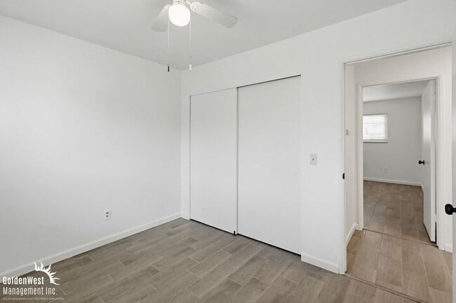 Building Photo - Beautiful 2Bdm 1Ba Home in Prime Imperial Beach Location!