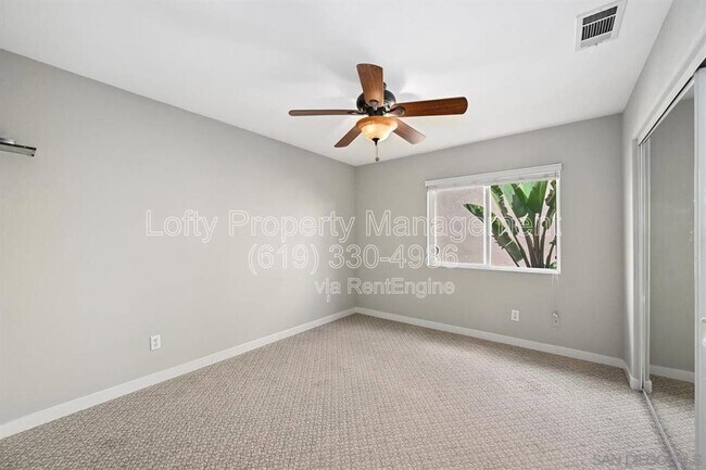 Building Photo - 3231 Canyon View Dr