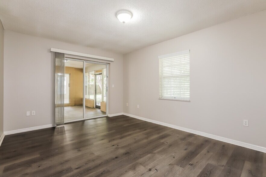 Building Photo - 2461 Statler Ave