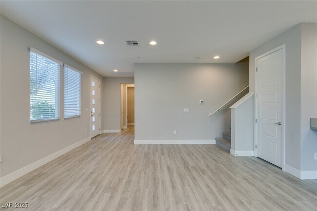 Building Photo - 11323 Gravitation Dr