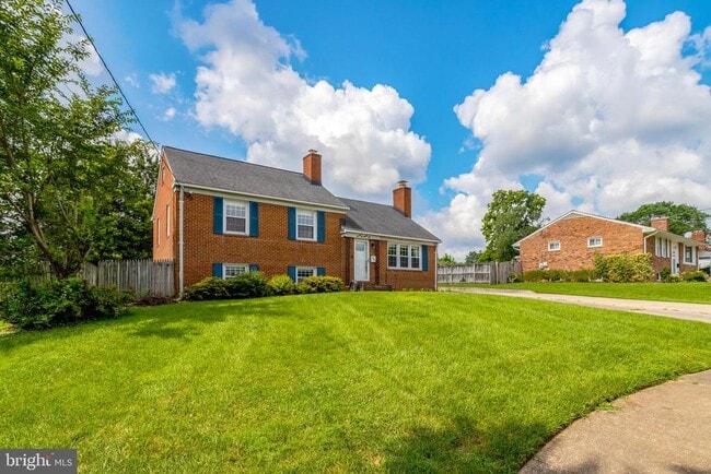 Building Photo - 7623 Arlen St