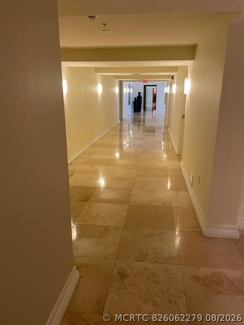 Building Photo - 1617 N Flagler Dr