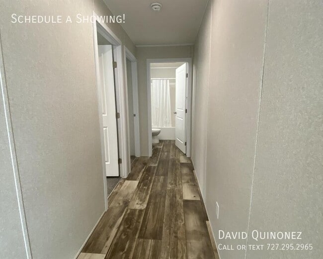 Building Photo - 204 Monterey Dr